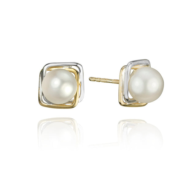 14k Yellow Gold Pearl Stud Earrings